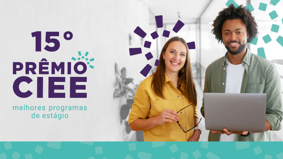 Banner com moça loira e rapaz negro do lado direito e logo do prêmio do lado esquerdo